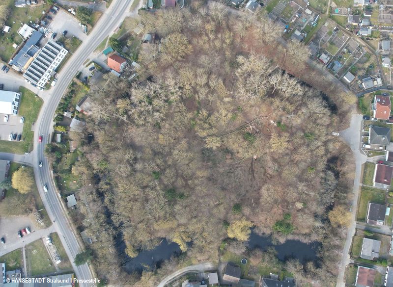 Von oben ist die Schanzenanlage gut zu erkennen