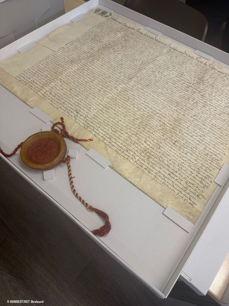 Urkunde von 1541 - restauriert Urkunde von 1541 - restauriert